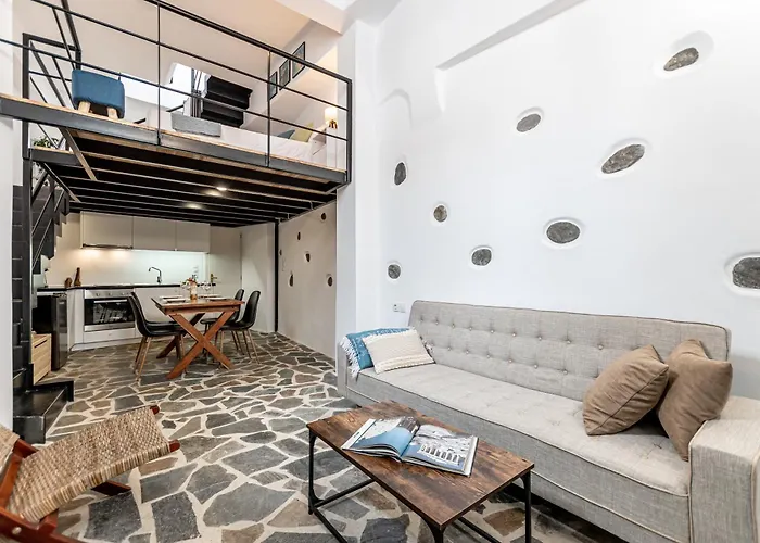 The Naxos Loft With View Of The Castle 度假居 *